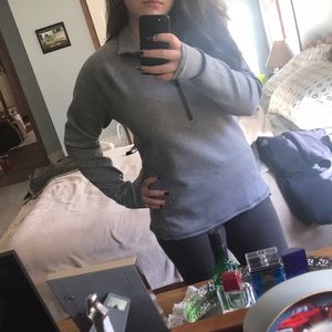 Adorable Under Armour Pullover